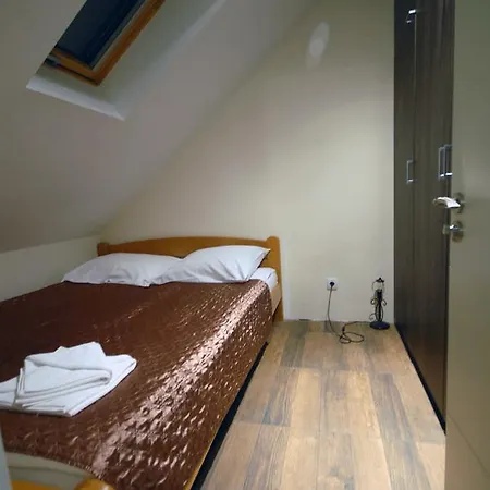 Apartament Franstal *