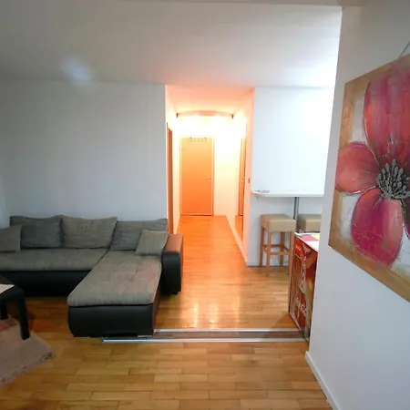 Apartament Franstal