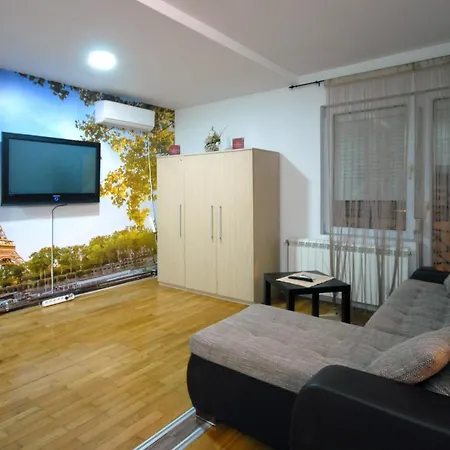 Franstal Apartament