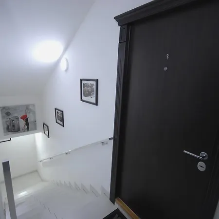 Franstal Apartament *